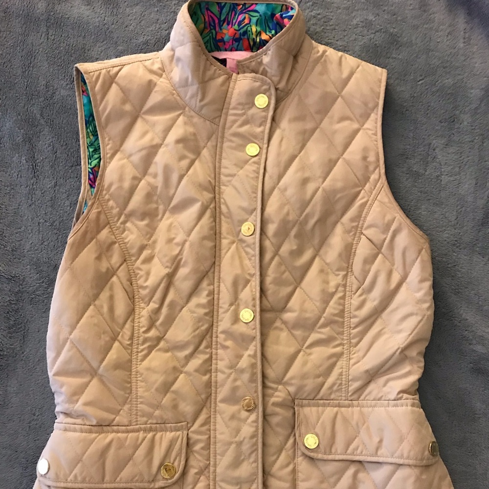 Lilly Pulitzer gold getaway best size small